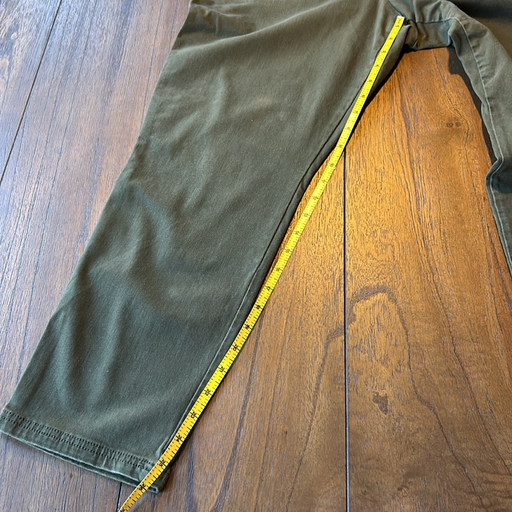 Old Navy Pixie Pants - image 5